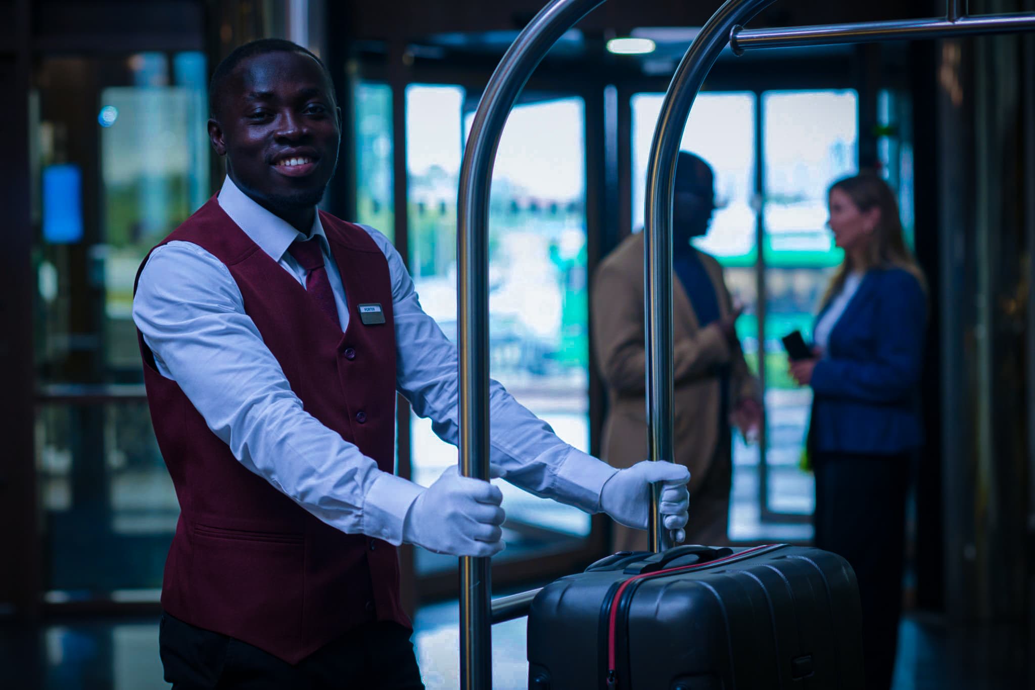 CSP Radnik u hotelijerstvu.